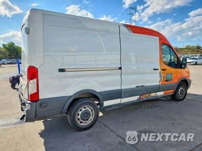 Trzecie zdjęcie samochodu z tyłu: 2017 FORD TRANSIT 250 DELIVERY VAN VIN:1FTYR2CG7HKB27471 - miniatura