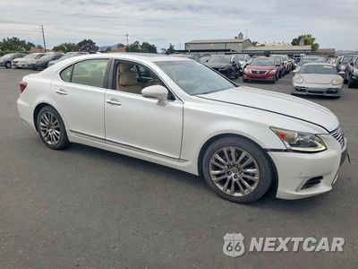Czwarte zdjęcie samochodu z boku: 2016 LEXUS LS 460 VIN:JTHBL5EF1G5142587 - miniatura