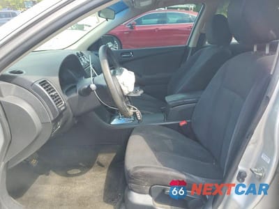 Zdjęcie 7 z 12 samochodu: 2012 NISSAN ALTIMA 2.5 VIN:1N4AL2AP8CN569565 - miniatura