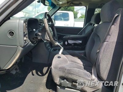 Zdjęcie 7 z 12 samochodu: 2000 GMC NEW SIERRA K1500 VIN:2GTEK19T6Y1387334 - miniatura