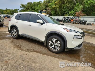Czwarte zdjęcie samochodu z boku: 2023 NISSAN ROGUE SV VIN:JN8BT3BA0PW436754 - miniatura