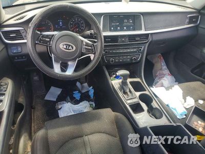 Zdjęcie 8 z 12 samochodu: 2020 KIA OPTIMA LX VIN:5XXGT4L30LG438393 - miniatura