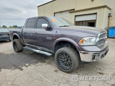Czwarte zdjęcie samochodu z boku: 2018 RAM 1500 LARAMIE VIN:1C6RR7NM1JS353636 - miniatura