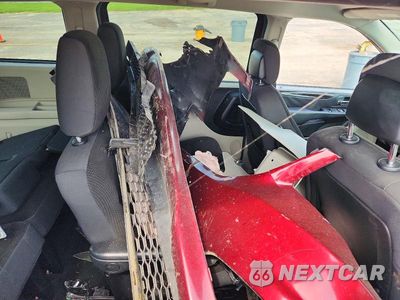 Zdjęcie 13 z 14 samochodu: 2017 DODGE GRAND CARAVAN SE VIN:2C4RDGBG8HR865783 - miniatura