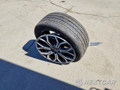 Zdjęcie 13 z 14 samochodu: 2027 BMW X7 XDRIVE40I VIN:5UX23EM01V9498248 - miniatura
