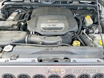 Zdjęcie 12 z 13 samochodu: 2015 JEEP WRANGLER UNLIMITED SPORT VIN:1C4BJWDG0FL523171 - miniatura