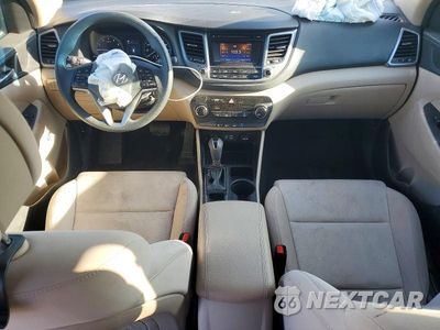 Zdjęcie 8 z 13 samochodu: 2017 HYUNDAI TUCSON SE VIN:KM8J3CA44HU515713 - miniatura