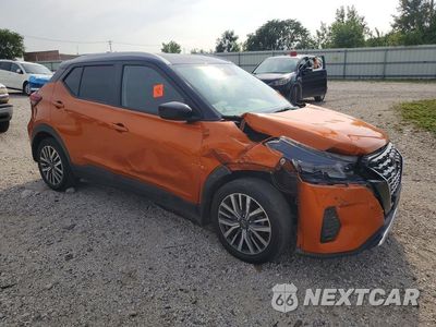 Czwarte zdjęcie samochodu z boku: 2023 NISSAN KICKS SV VIN:3N1CP5CV0PL558069 - miniatura
