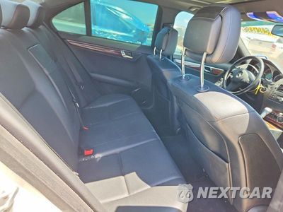 Zdjęcie 10 z 12 samochodu: 2009 MERCEDES-BENZ C 300 VIN:WDDGF54X39R041254 - miniatura