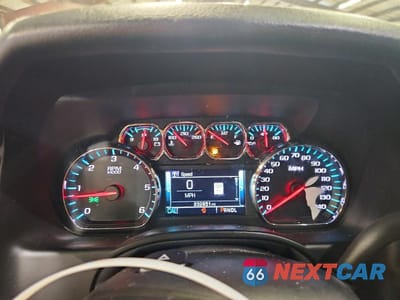 Zdjęcie 9 z 13 samochodu: 2019 CHEVROLET SUBURBAN K1500 LT VIN:1GNSKHKC4KR150174 - miniatura