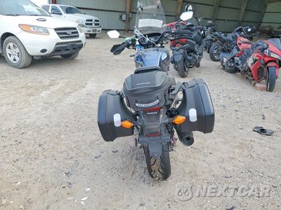Czwarte zdjęcie samochodu z boku: 2016 HONDA CTX700 D VIN:JH2RC6949GK200386 - miniatura