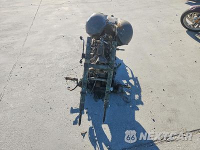Drugie zdjęcie samochodu z przodu: 2009 KAWASAKI VN900 C VIN:JKAVN2C159A030264 - miniatura