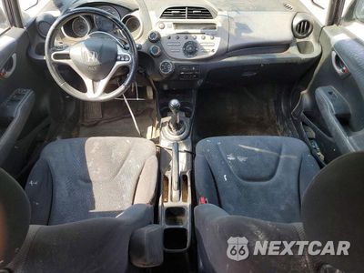 Zdjęcie 8 z 12 samochodu: 2009 HONDA FIT SPORT VIN:JHMGE87499S074718 - miniatura