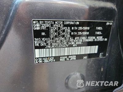 Zdjęcie 12 z 12 samochodu: 2018 TOYOTA RAV4 HV LIMITED VIN:JTMDJREV2JD254679 - miniatura