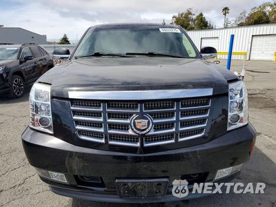 Piąte zdjęcie samochodu w środku: 2009 CADILLAC ESCALADE LUXURY VIN:1GYFC232X9R239357 - miniatura