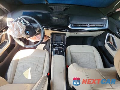 Zdjęcie 8 z 12 samochodu: 2023 BMW X1 XDRIVE28I VIN:WBX73EF09P5V72291 - miniatura