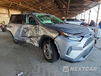 Czwarte zdjęcie samochodu z boku: 2023 TOYOTA RAV4 HYBRID XLE VIN:JTMRWRFV0PD190866 - miniatura