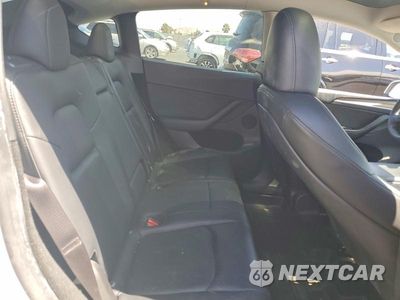 Zdjęcie 10 z 13 samochodu: 2023 TESLA MODEL Y VIN:7SAYGDEE4PF782036 - miniatura