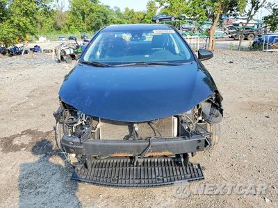 Piąte zdjęcie samochodu w środku: 2019 TOYOTA COROLLA LE VIN:2T1BURHE3KC126914 - miniatura