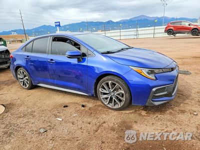 Czwarte zdjęcie samochodu z boku: 2020 TOYOTA COROLLA SE VIN:JTDM4RCE3LJ000705 - miniatura