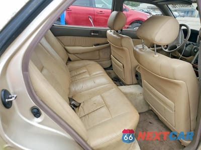 Zdjęcie 10 z 13 samochodu: 1992 LEXUS LS 400 VIN:JT8UF11E4N0113911 - miniatura