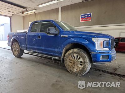 Czwarte zdjęcie samochodu z boku: 2018 FORD F150 SUPER CAB VIN:1FTEX1EP3JKF23015 - miniatura