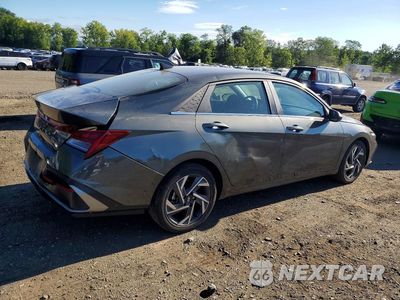 Trzecie zdjęcie samochodu z tyłu: 2025 HYUNDAI ELANTRA SEL VIN:KMHLS4DG7SU940602 - miniatura
