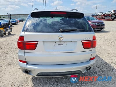 Zdjęcie 6 z 14 samochodu: 2011 BMW X5 XDRIVE35I VIN:5UXZV4C51BL409311 - miniatura
