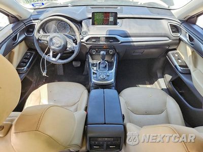 Zdjęcie 8 z 13 samochodu: 2018 MAZDA CX-9 TOURING VIN:JM3TCACY6J0211255 - miniatura