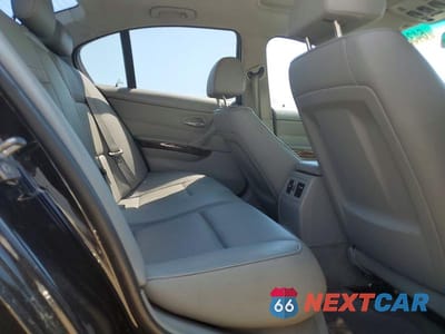 Zdjęcie 10 z 12 samochodu: 2011 BMW 328 VIN:WBAPK7C53BA820902 - miniatura