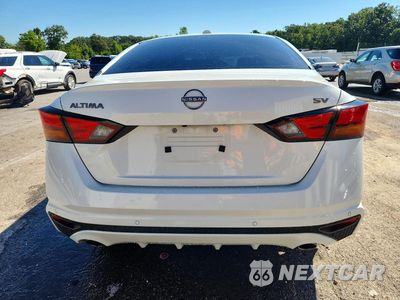 Zdjęcie 6 z 12 samochodu: 2024 NISSAN ALTIMA SV VIN:1N4BL4DV0RN427245 - miniatura
