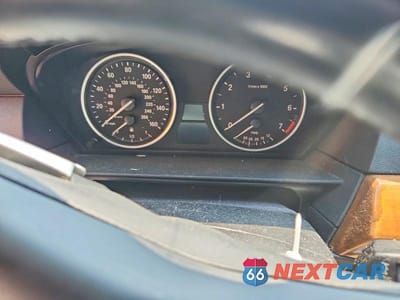 Zdjęcie 9 z 12 samochodu: 2010 BMW 550 I VIN:WBANW5C50ACT56731 - miniatura