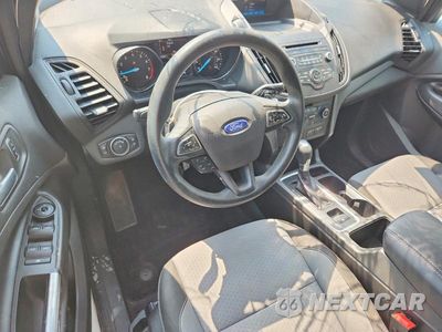 Zdjęcie 8 z 13 samochodu: 2017 FORD ESCAPE SE VIN:1FMCU0G92HUE15164 - miniatura
