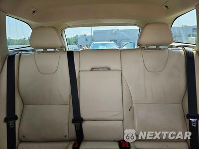 Zdjęcie 10 z 13 samochodu: 2013 VOLVO XC60 3.2 VIN:YV4952DZ6D2409740 - miniatura