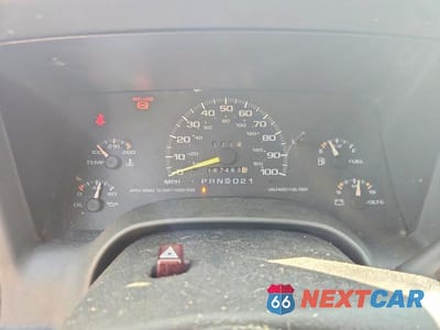 Zdjęcie 9 z 12 samochodu: 1996 CHEVROLET BLAZER VIN:1GNCS13W1T2187990 - miniatura