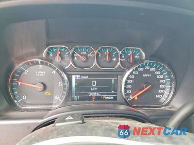 Zdjęcie 9 z 12 samochodu: 2015 CHEVROLET SILVERADO K1500 LT VIN:1GCVKREC0FZ323430 - miniatura