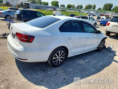Trzecie zdjęcie samochodu z tyłu: 2017 VOLKSWAGEN JETTA SE VIN:3VWDB7AJ1HM318887 - miniatura