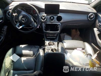 Zdjęcie 8 z 13 samochodu: 2018 MERCEDES-BENZ GLA 250 VIN:WDCTG4EB3JJ446501 - miniatura