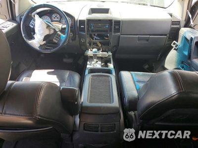 Zdjęcie 8 z 13 samochodu: 2012 NISSAN TITAN SV VIN:1N6BA0EC8CN318896 - miniatura