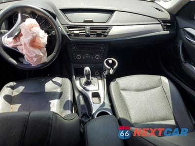 Zdjęcie 8 z 14 samochodu: 2015 BMW X1 SDRIVE28I VIN:WBAVM1C56FV314865 - miniatura