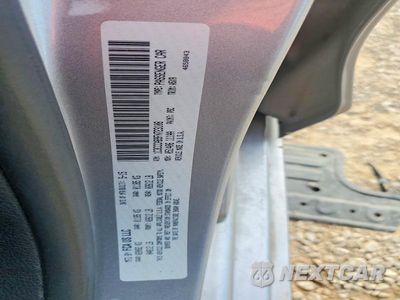 Zdjęcie 12 z 12 samochodu: 2015 CHRYSLER 200 LIMITED VIN:1C3CCCAB9FN723108 - miniatura