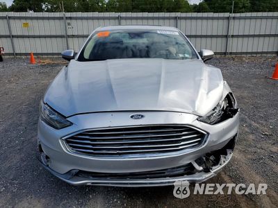 Piąte zdjęcie samochodu w środku: 2019 FORD FUSION SE VIN:3FA6P0LU2KR180630 - miniatura