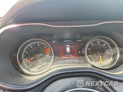 Zdjęcie 9 z 13 samochodu: 2020 JEEP CHEROKEE LIMITED VIN:1C4PJLDB0LD654261 - miniatura