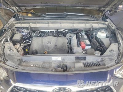 Zdjęcie 12 z 13 samochodu: 2022 TOYOTA HIGHLANDER XLE VIN:5TDGZRBH4NS240085 - miniatura