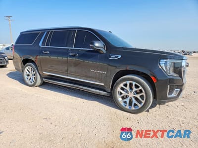 Czwarte zdjęcie samochodu z boku: 2021 GMC YUKON XL K1500 SLT VIN:1GKS2GKD3MR482013 - miniatura