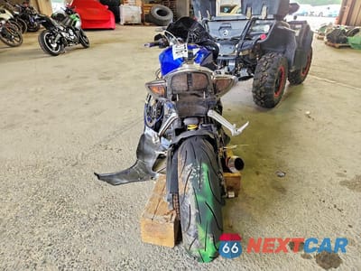 Czwarte zdjęcie samochodu z boku: 2006 SUZUKI GSX-R600 K6 VIN:JS1GN7DA462111024 - miniatura