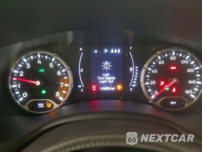 Zdjęcie 9 z 14 samochodu: 2019 JEEP RENEGADE SPORT VIN:ZACNJBAB8KPK20270 - miniatura
