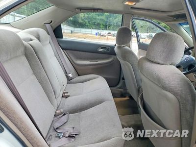 Zdjęcie 10 z 13 samochodu: 1996 HONDA ACCORD EX VIN:1HGCD5650TA069871 - miniatura
