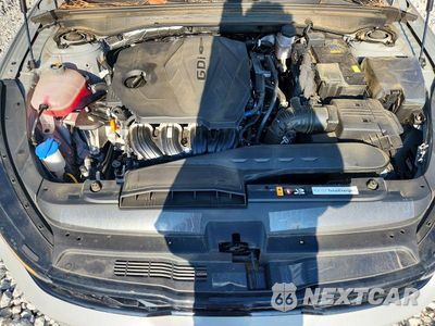 Zdjęcie 11 z 12 samochodu: 2025 KIA K5 GT LINE VIN:KNAG64J78S5357624 - miniatura