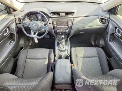 Zdjęcie 8 z 13 samochodu: 2020 NISSAN ROGUE SV VIN:JN8AT2MT2LW031185 - miniatura